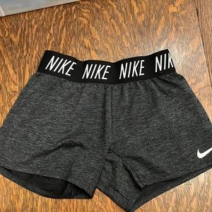 Nike kids medium shorts